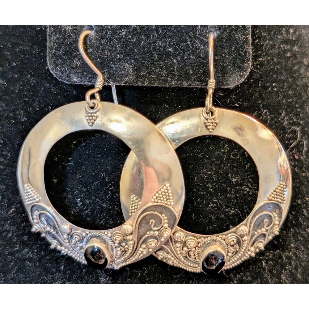 Vintage 925 Sterling Bali Design Bezel Set Black Onyx Boho Gypsy Dangle Earrings